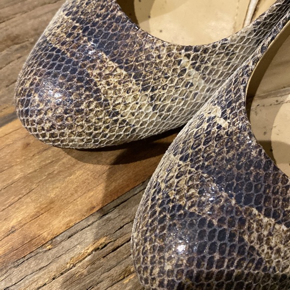 Geox snakeskin almond toe pumps - excellent condition! - Picture 8 of 8